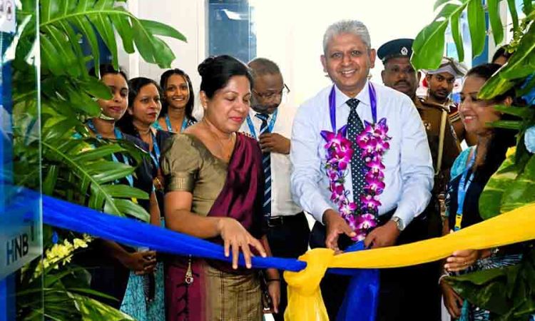 HNB Bandaragama customer centre relocates to new facility